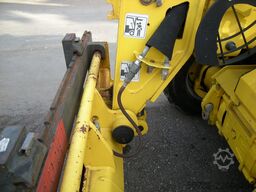 Merlo P 25.6 /  S25TD