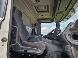 SCANIA P94.230