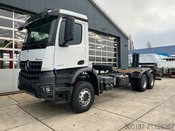 Mercedes-Benz Arocs 4045 6x4 Chassis Cabin