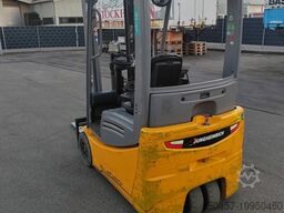 Jungheinrich EFG216k