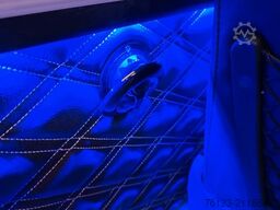 MERCEDES-BENZ 519  Allrad 4 x 4 Lagerfahrzeug Stock 20 Sitzer