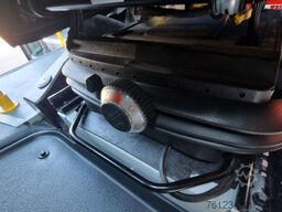 MERCEDES-BENZ Heckniederflur Sprinter 517 / 4 er Bestuhlung