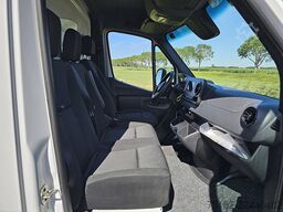 MERCEDES-BENZ SPRINTER 515 Bakwagen Laadklep!