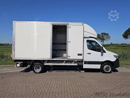 MERCEDES-BENZ SPRINTER 515 Bakwagen Laadklep!
