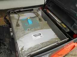 Toyota 8FBMK16 Triplex ( Lithium Ionen )