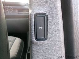 FORD Transit Custom Kombi 320 L2H1 Limited AHK LED