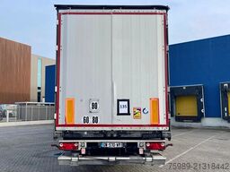 Schmitz Cargobull Mooving roof, pallet box, DISC BRAKES, GATES, LIFT