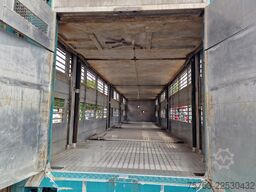 Lecitrailer Guiton livestock trailer 3 deck - Loadlift - St...