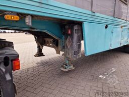 Lecitrailer Guiton livestock trailer 3 deck - Loadlift - St...
