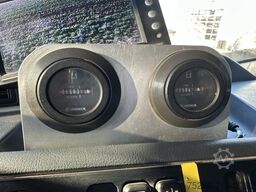 Mercedes-Benz Actros 3243 8x4 Trockensauger / Swiss-Vehicle