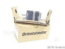  Orientalmotor PKP243D15A2-SG7.2 Schrittmotor SN: RX7N144102