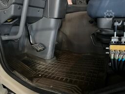 VOLVO VOLVO FM480 SCARRABILE 8X4