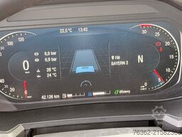 MAN TGL 12.250 BL 4X2 Koffer+LBW*AHK*KLIMA*K