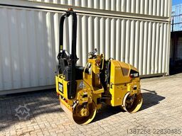 CATERPILLAR CB1.7 / 2019 BJ / 430 Stunden