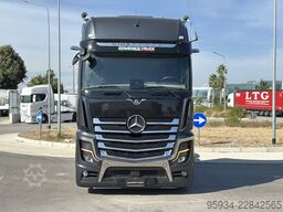 Mercedes-Benz Actros 1853