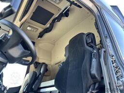 Mercedes-Benz Actros 1853