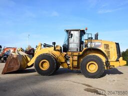 Caterpillar 966 M