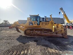 Komatsu D155A-6R (4 pcs available for sale in Abu Dhabi)