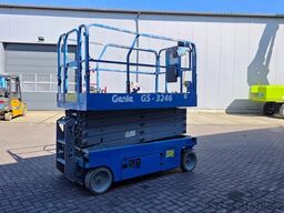 Genie GS3246 Electric, Working Height 11.75 m, 318kg Cap