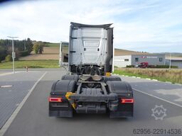 Mercedes-Benz Actros 2563