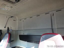 Volvo FM 420 6x2 Bak + Dhollandia klep 1500 kg + Aanh...