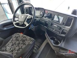 Scania R 460 A4x2NA Highline Seitenverkleidung LED