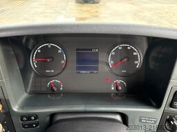 SCANIA G230 Kehrmaschine SCARAB Magnum