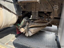 SCANIA G230 Kehrmaschine SCARAB Magnum