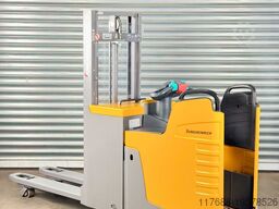 ERD 220 - Service Neu - Batterie 80% - 2,5m Hub -2t