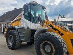 LIEBHERR L538
