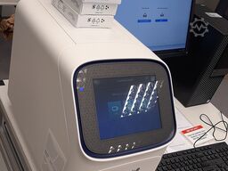 Applied Biosystems QuantStudio 5