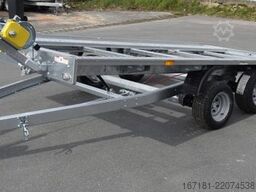HUMBAUR Autotranporter, Baumaschinentransporter