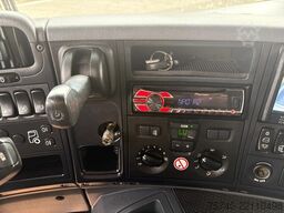 Scania P230 + DHOLLANDIA LOADLIFT 2000 KG + EURO 5