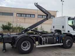 IVECO 180E32