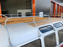 VOLKSWAGEN T 1 Samba mit Safarifenster
