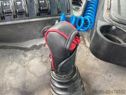 Volvo FL 10 - 320 (LAMES / STEEL SUSP. / 10 TYRES / M...
