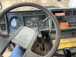 Renault M180