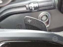 MERCEDES-BENZ SPRINTER 319 Bakwagen Laadklep!