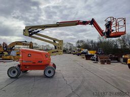JLG EC520AJ