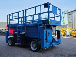 Genie GS4390 Diesel, 4x4 Drive, 15m Working Height, 680k