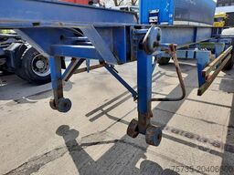 MC ELVANEY MOTORS LTD 40FT