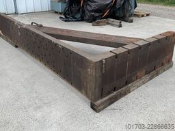 Equerres de bridage en fonte 4000 x 2000 x 575 mm
