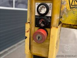 Boss 4,55m Arbeitsbühne Personenlift, BJ 2013