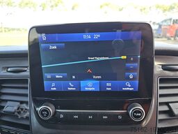 FORD TRANSIT CUSTOM 2.0 L2H1 Dub.- Cab. Navi