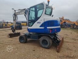 Hyundai R55W-9A with 3 excavator buckets