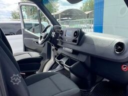 MERCEDES-BENZ Sprinter 314 AUTOMATIK NAVI DISTRONIC KAMERA LED