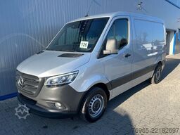 MERCEDES-BENZ Sprinter 314 AUTOMATIK NAVI TOTWINKEL KAMERA LED