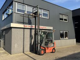 NISSAN FD01A15 duplo330 sideshift / 4e Functie DIESEL FULL CAB. LOW HOURS