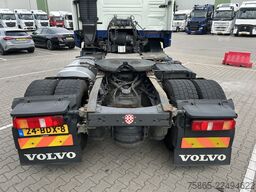 Volvo FM 330 Globetrotter / 742 dkm / VEB+ / Spoilers...