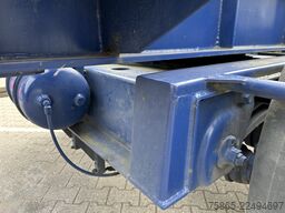 Renders ROC 16.30 / Container Chassis / X-Steering / AP...